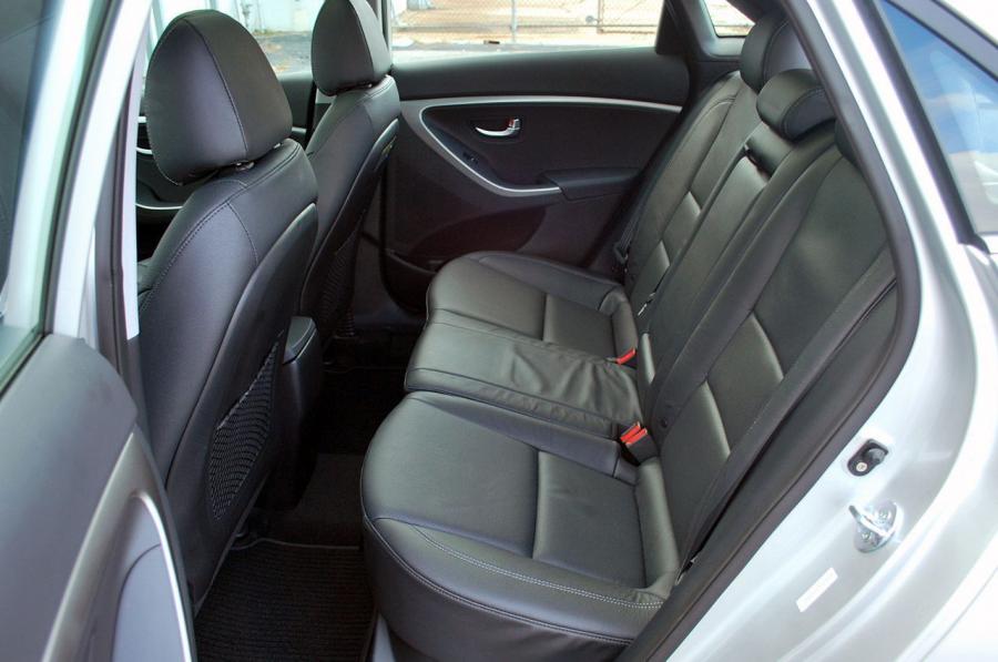  Hyundai Elantra GT 2012 года  (фото 75 из 151)
